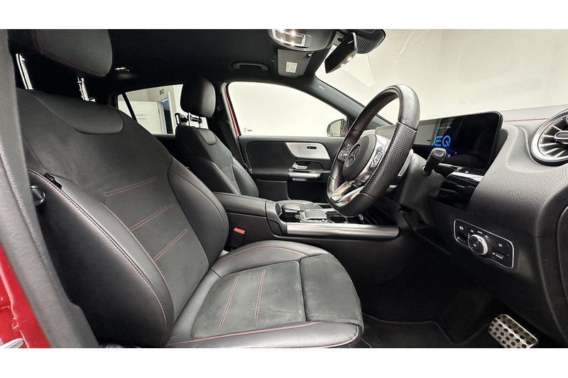 Mercedes-Benz EQA EQA 350 AMG Line - U2399
