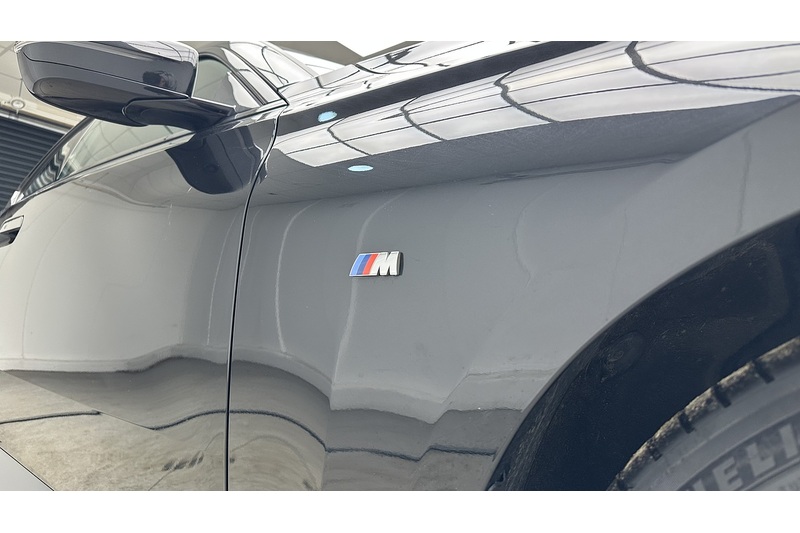 BMW 2 Series 220i M Sport - U2421