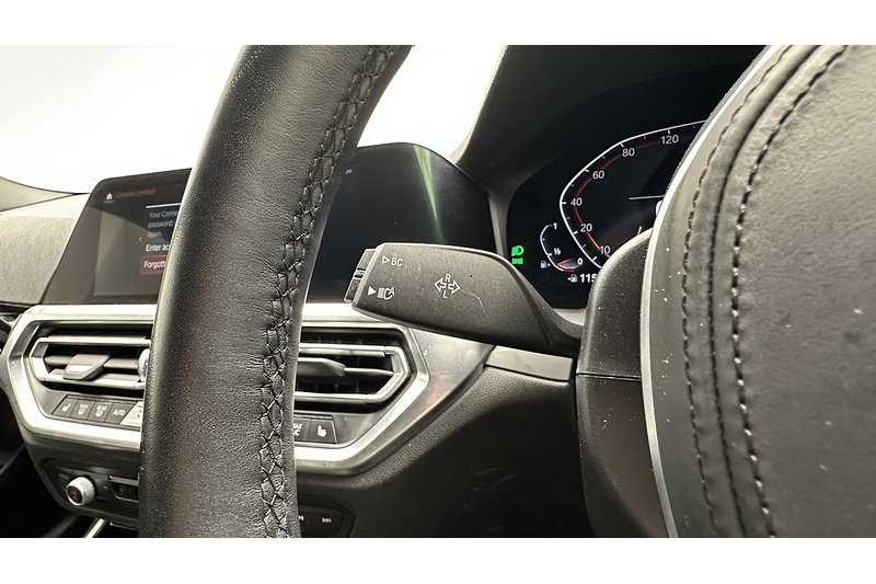 BMW 2 Series 220i M Sport - U2421