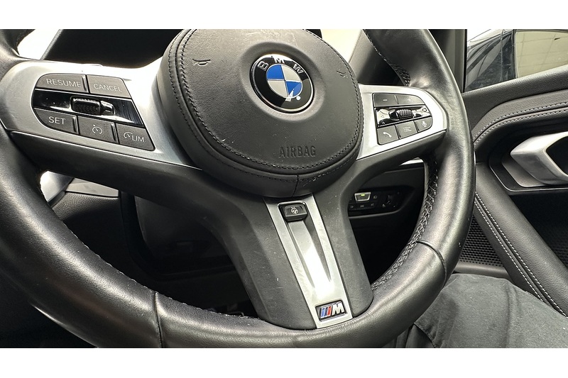 BMW 2 Series 220i M Sport - U2421
