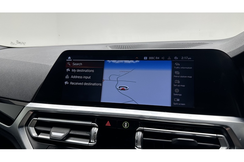 BMW 2 Series 220i M Sport - U2421