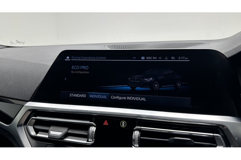 BMW 2 Series 220i M Sport - U2421