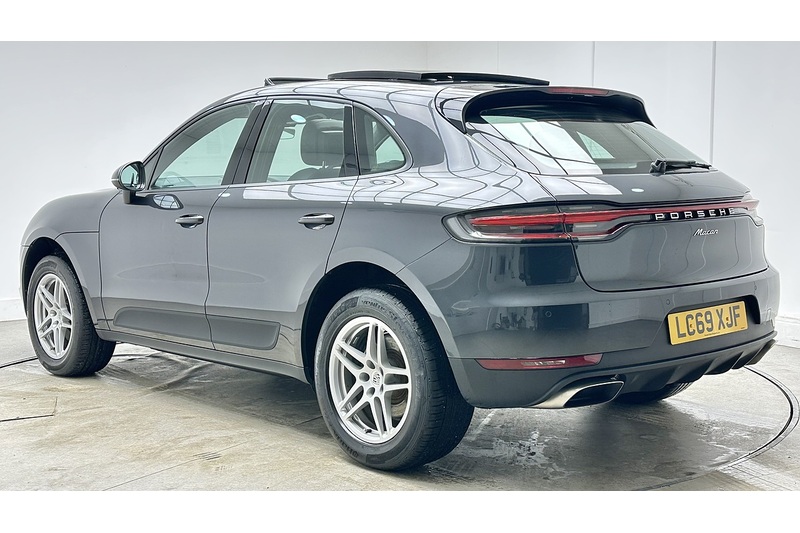 Porsche Macan T - U243