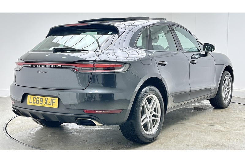 Porsche Macan T - U243