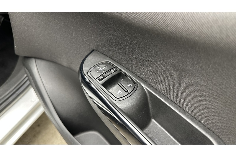 Vauxhall Corsa i ecoTEC Energy - U2434