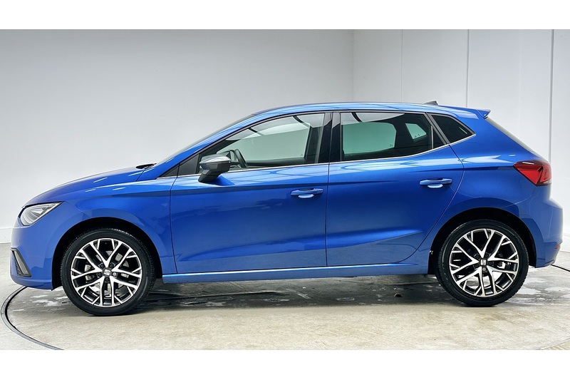 SEAT Ibiza TSI XCELLENCE Lux - U2442