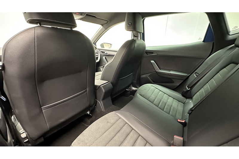 SEAT Ibiza TSI XCELLENCE Lux - U2442