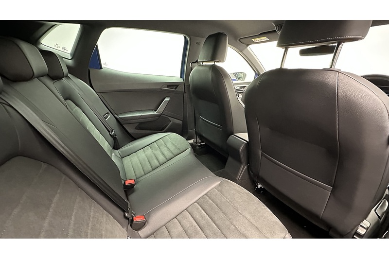 SEAT Ibiza TSI XCELLENCE Lux - U2442