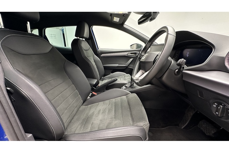 SEAT Ibiza TSI XCELLENCE Lux - U2442