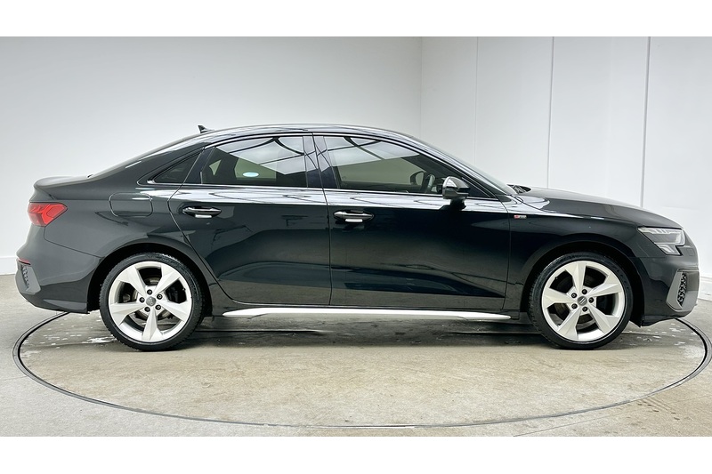 Audi A3 TFSI S line - U2484