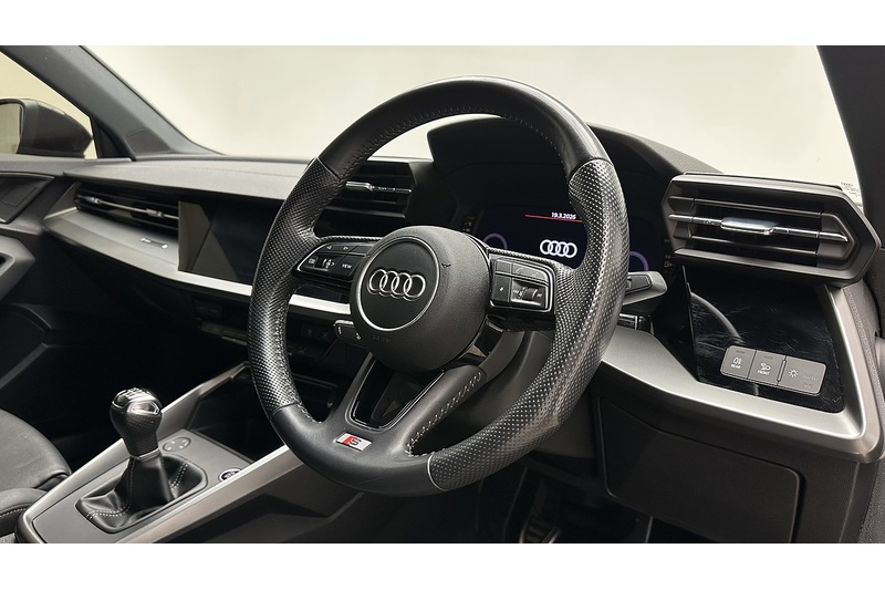 Audi A3 TFSI S line - U2484