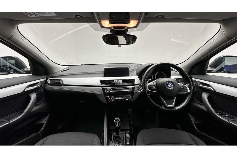BMW X2 20i SE - U2490