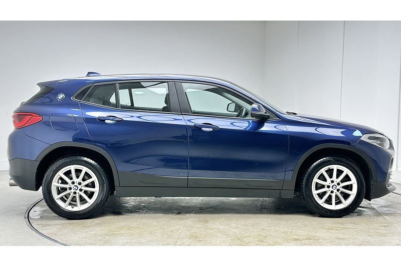 BMW X2 20i SE - U2490
