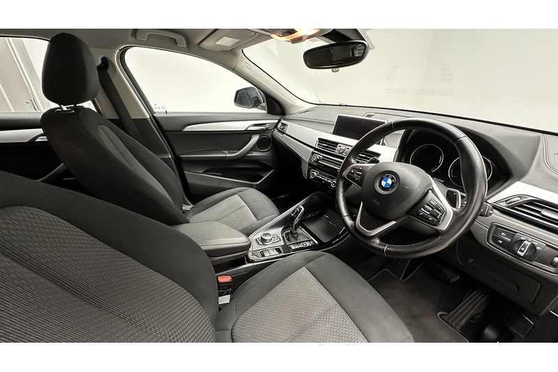 BMW X2 20i SE - U2490