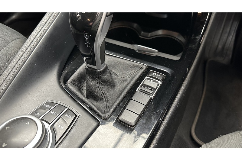 BMW X2 20i SE - U2490