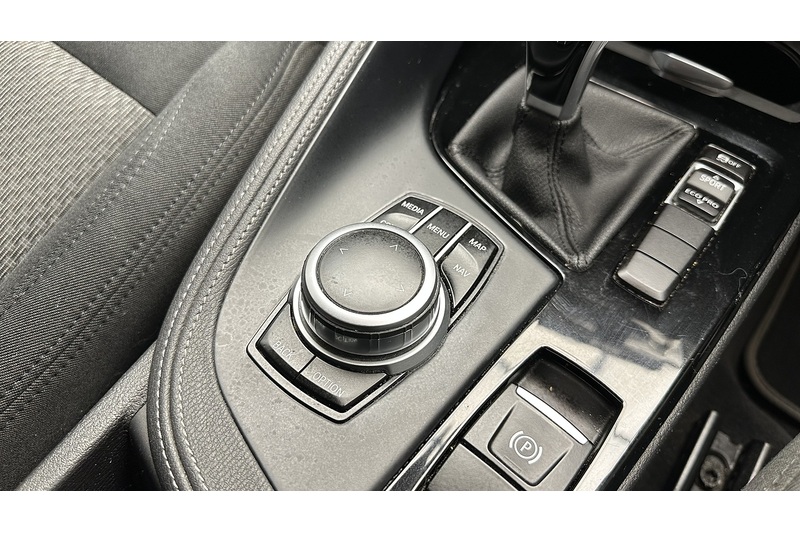 BMW X2 20i SE - U2490