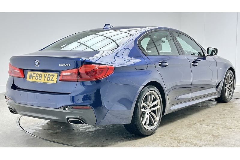 BMW 5 Series 520i M Sport - U2499