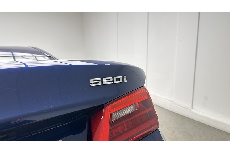 BMW 5 Series 520i M Sport - U2499