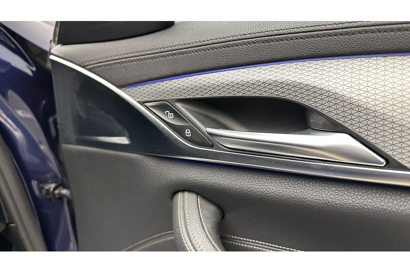 BMW 5 Series 520i M Sport - U2499