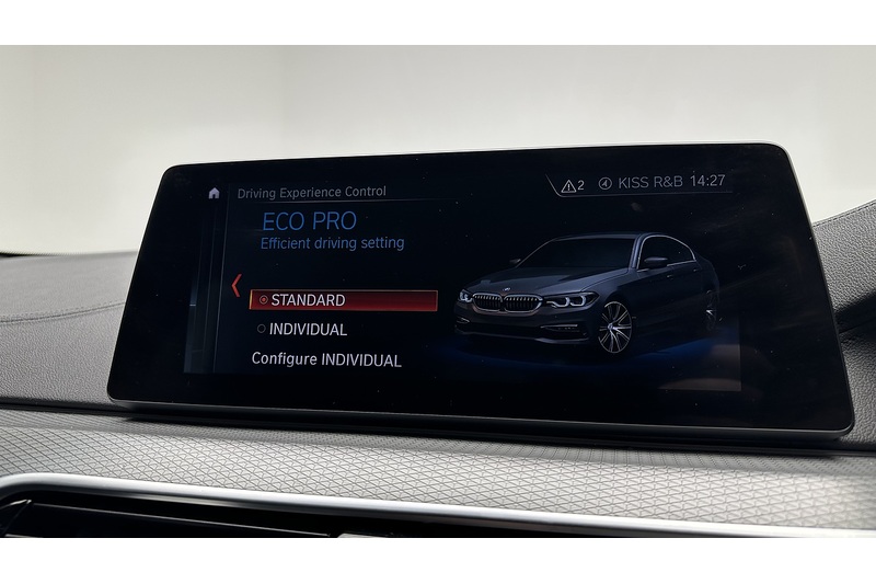 BMW 5 Series 520i M Sport - U2499