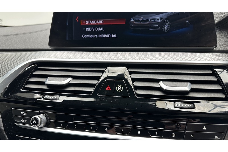 BMW 5 Series 520i M Sport - U2499