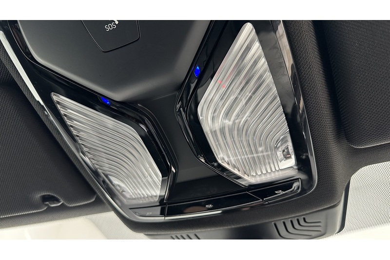 BMW 5 Series 520i M Sport - U2499