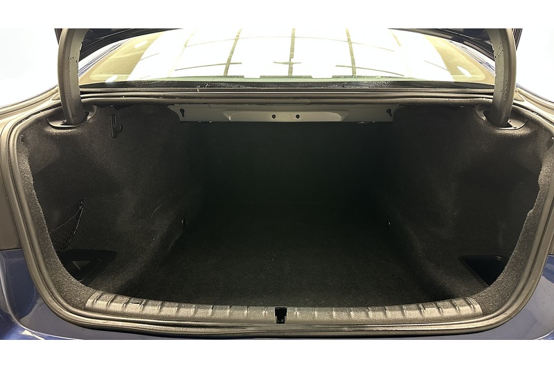 BMW 5 Series 520i M Sport - U2499