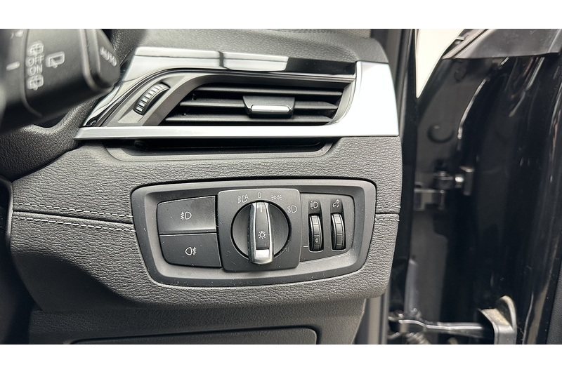 BMW X1 18d Sport - U2539