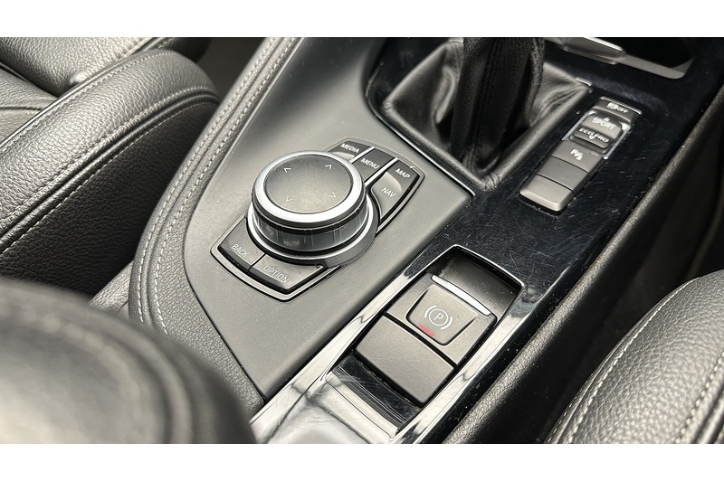 BMW X1 18d Sport - U2539