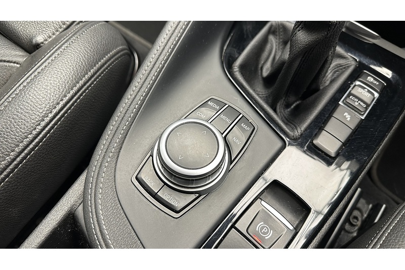 BMW X1 18d Sport - U2539