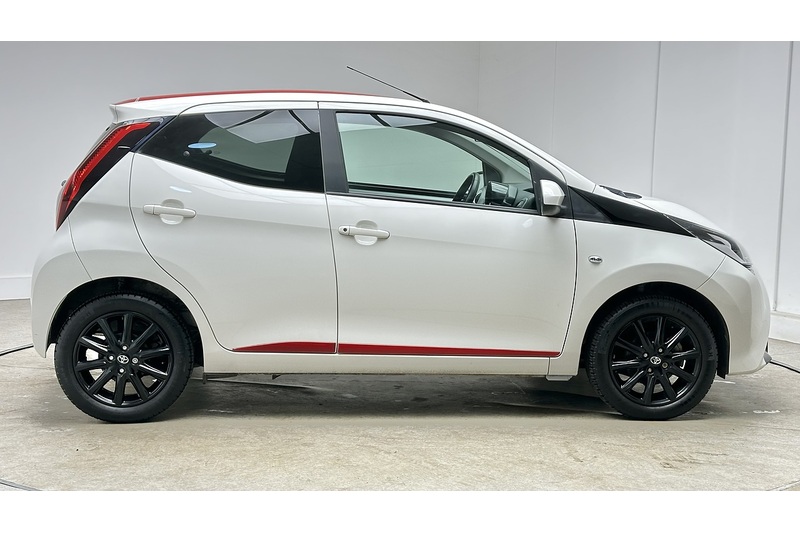 Toyota AYGO VVT-i x-press - U2548