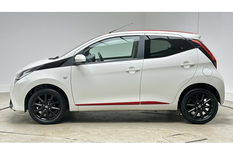 Toyota AYGO VVT-i x-press - U2548