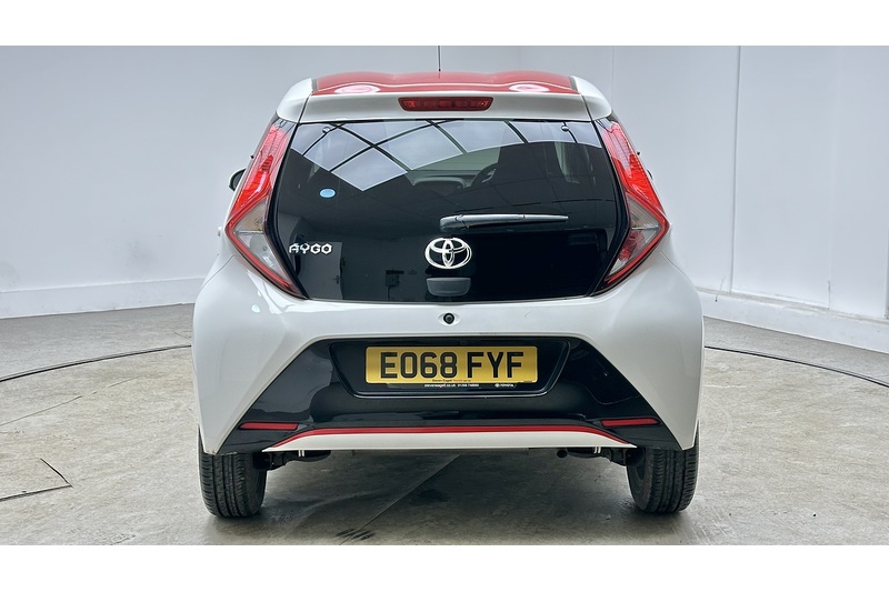 Toyota AYGO VVT-i x-press - U2548