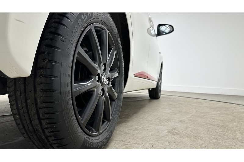 Toyota AYGO VVT-i x-press - U2548