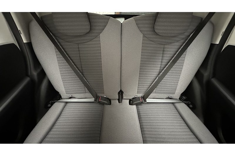 Toyota AYGO VVT-i x-press - U2548