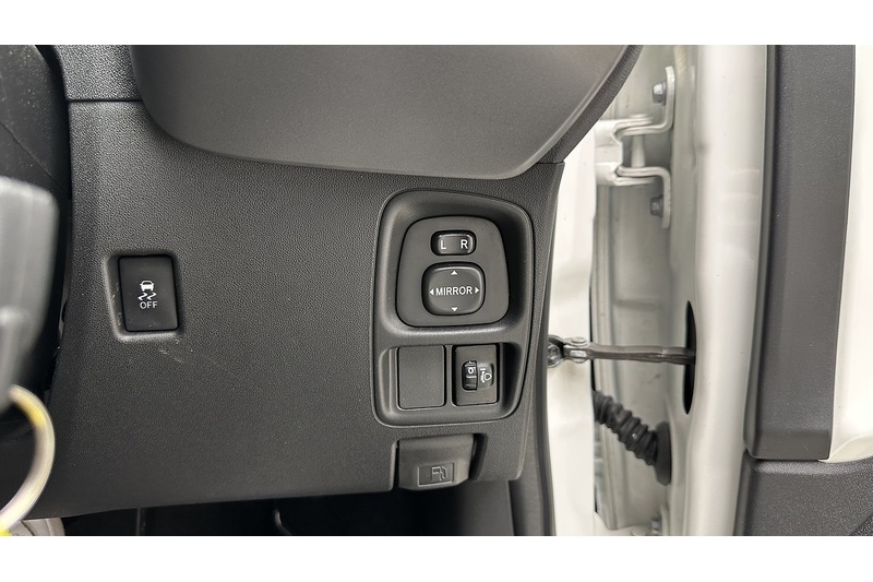 Toyota AYGO VVT-i x-press - U2548