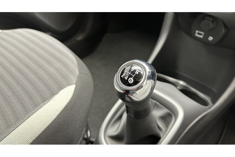 Toyota AYGO VVT-i x-press - U2548