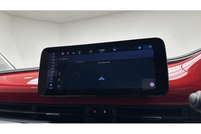 Fiat 500e RED - U2575