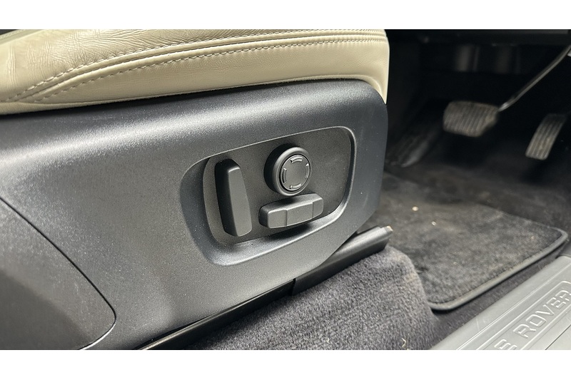 Land Rover Range Rover Sport SD V6 HSE - U2578