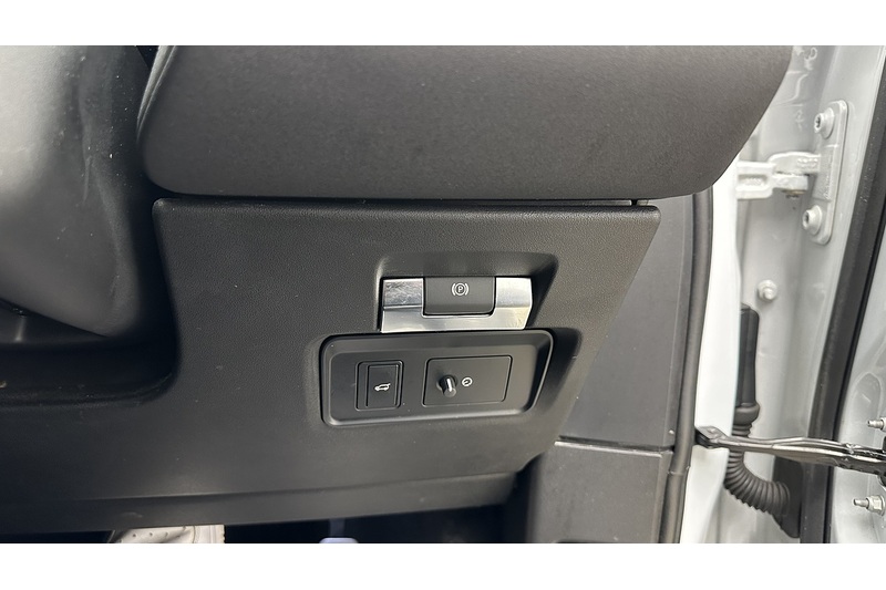 Land Rover Range Rover Evoque P250 MHEV R-Dynamic SE - U2596