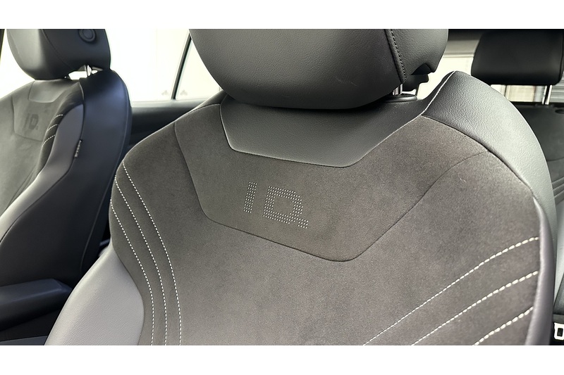 Volkswagen ID.4 Pure Life - U2601