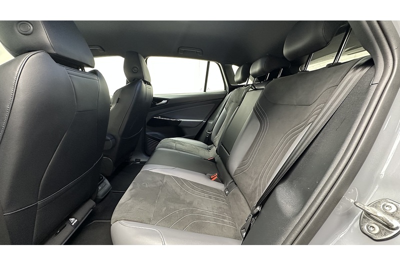 Volkswagen ID.4 Pure Life - U2601