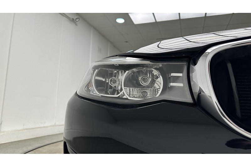 BMW 3 Series Gran Turismo 320d Sport - U2602