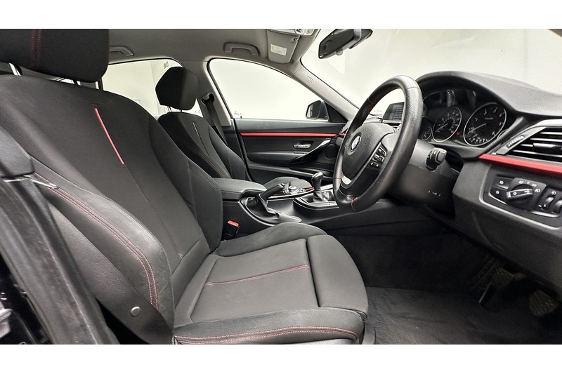 BMW 3 Series Gran Turismo 320d Sport - U2602