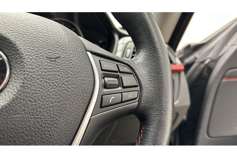 BMW 3 Series Gran Turismo 320d Sport - U2602