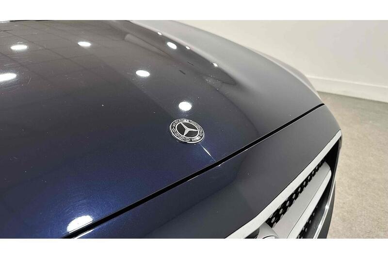 Mercedes-Benz E Class E220d AMG Line - U263