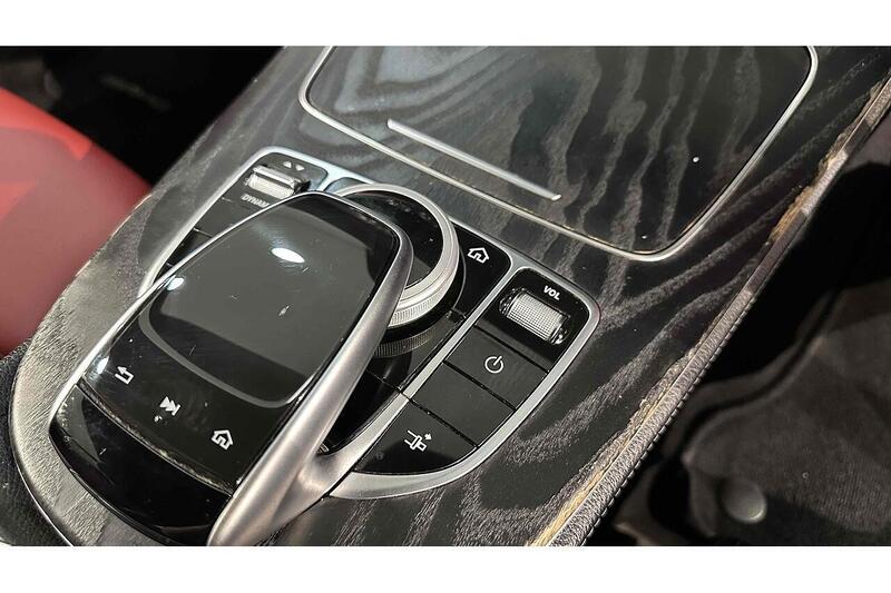 Mercedes-Benz E Class E220d AMG Line - U263