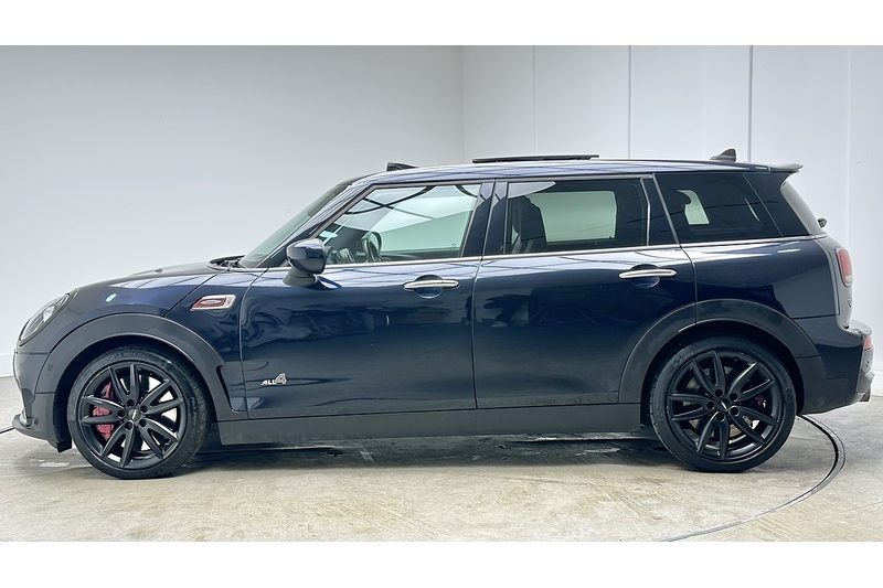 MINI Clubman John Cooper Works - U2630