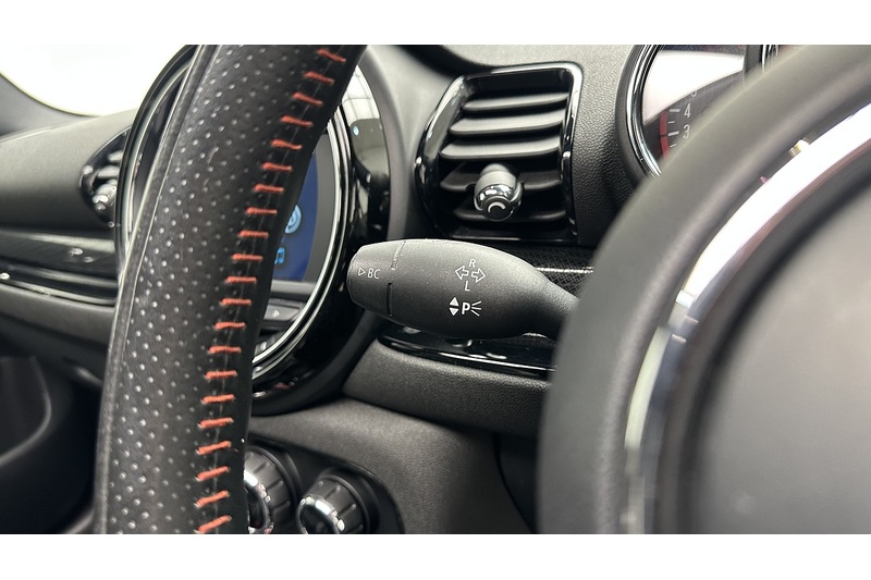 MINI Clubman John Cooper Works - U2630