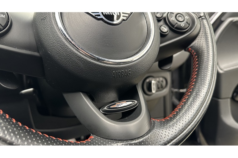 MINI Clubman John Cooper Works - U2630